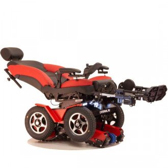 Инвалидная коляска с электроприводом Caterwil GTS 4WD Lux (вездеход-ступенькоход) в 
