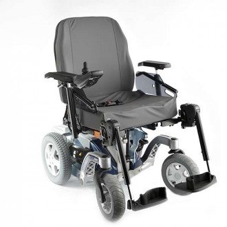 Инвалидная коляска с электроприводом Invacare Storm 4 в 