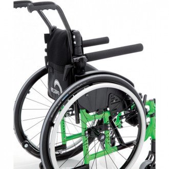 Детская инвалидная коляска Progeo Junior Light в 