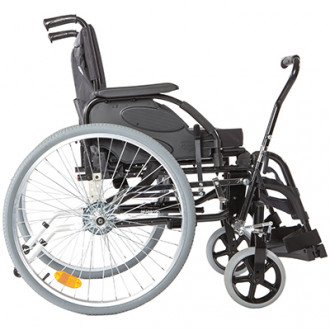 Кресло-коляска с рычажным приводом Invacare Action 3 NG в 